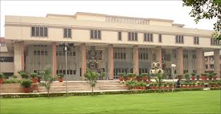Evidence by way of affidavit can be given in proceedings u/s 125 Cr.P.C., presence of adverse party during evidence is not compulsory; Delhi High Court