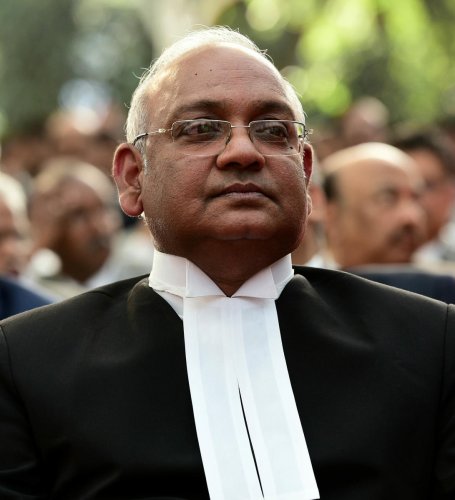 SC dismisses petition of Delhi Judicial Officer assailing non-promotion as 'District Judge': holds fundamental factor for promotions is comparative merit, not  an individual’s minimum merit