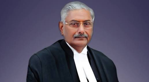 SC refuses to stay passing of order by HC qua assail to disqualification notices issued by Speaker