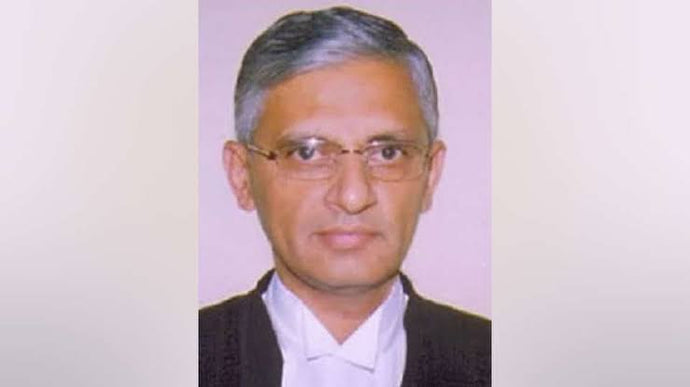 Dismissal of criminal complaint of wife is no ground for divorce - if it is not pleaded in divorce petition that the husband suffered mental cruelty due to filing of false complaint; SC.
