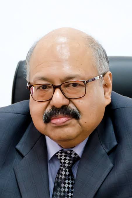 Plea for transfer of case should not be entertained on mere apprehension of a hyper sensitive person; SC