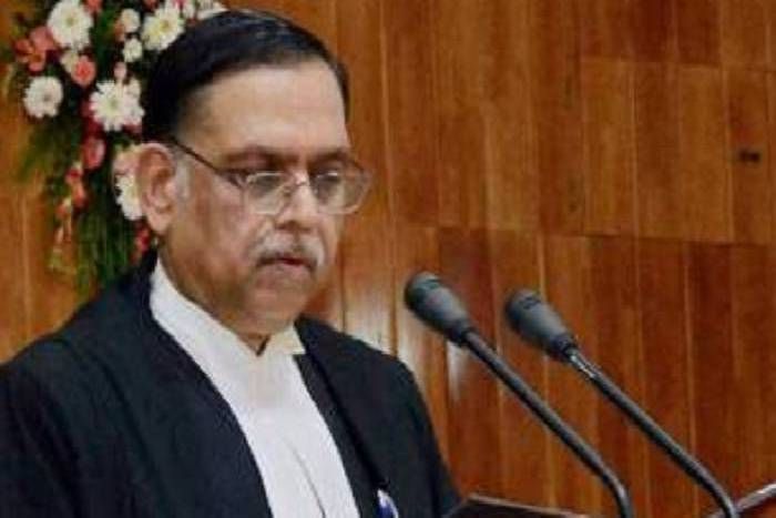 [Supreme Court] Right to get default bail under Sec. 167(2) Cr.P.C. is indefeasible right, cannot be taken away even in emergency: Madras HC Judge sitting in a coordinate Bench has no business to make uncharitable remark on any other judgment
